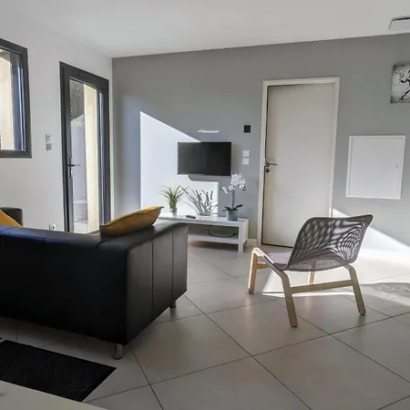 #01 - Le 60 - Modernes Et Confortables